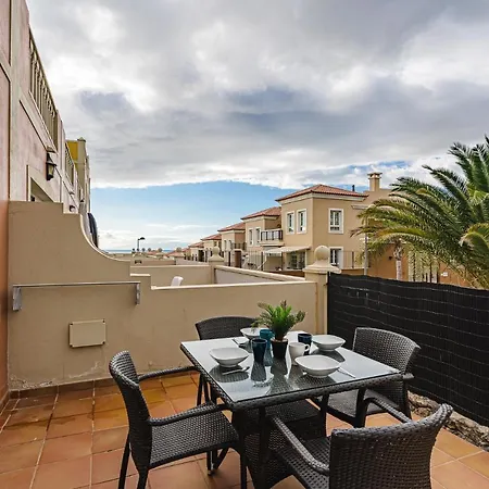Appartamento Paraiso Palm Mar Beautiful Spacious Apartment With Ac And Heated Swiming Pool