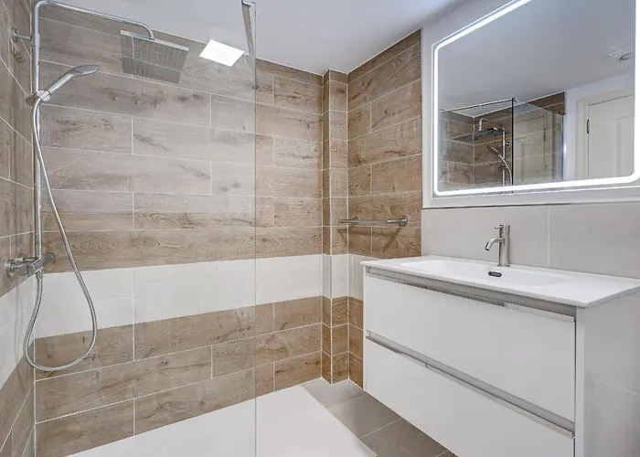 Appartement Paraiso Mar Beautiful & Bright Renovated With Air Conditioning *