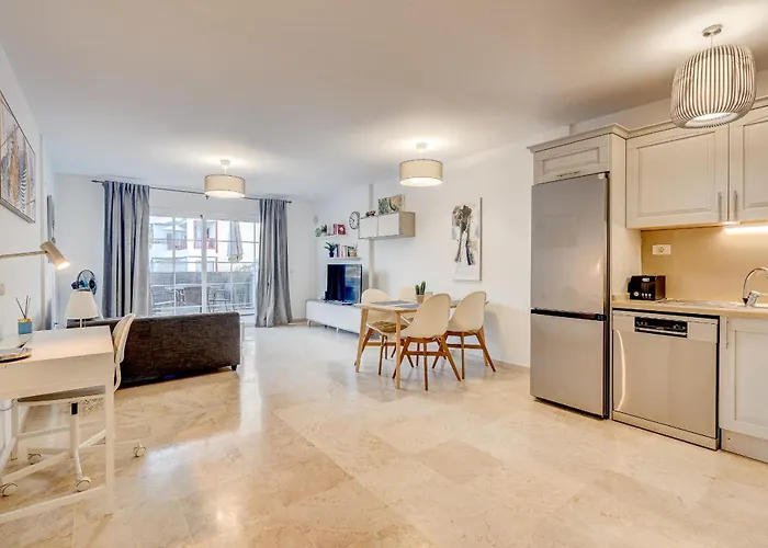 Paraiso Mar Beautiful & Bright Renovated With Air Conditioning